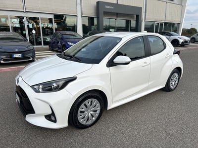 Toyota Yaris 1.5 Hybrid 5 porte Energy del 2023 usata a Piacenza