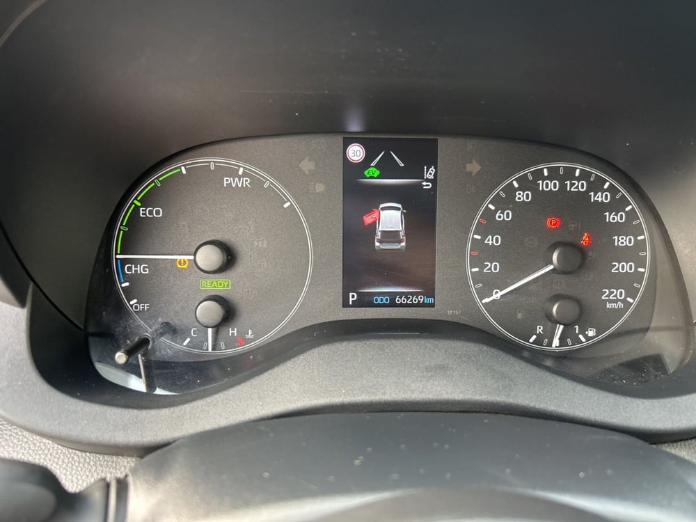 Toyota Yaris usata a Piacenza (16)