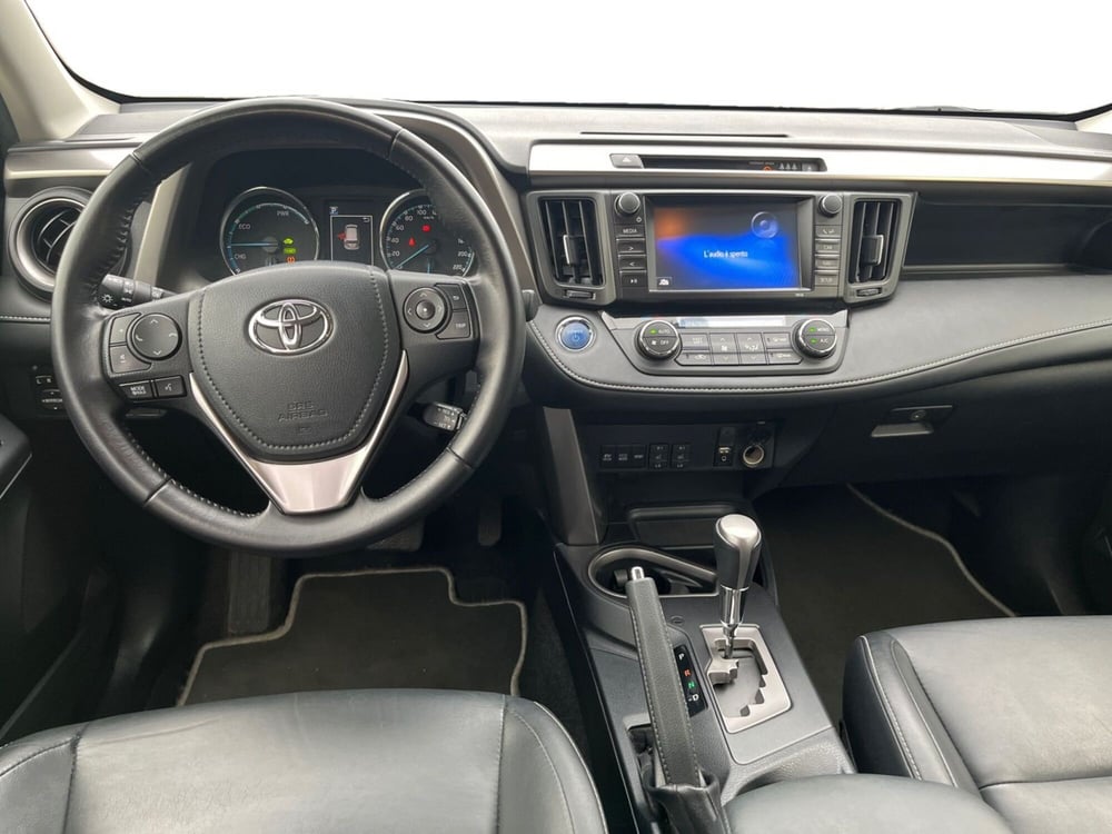 Toyota Rav4 usata a Modena (10)