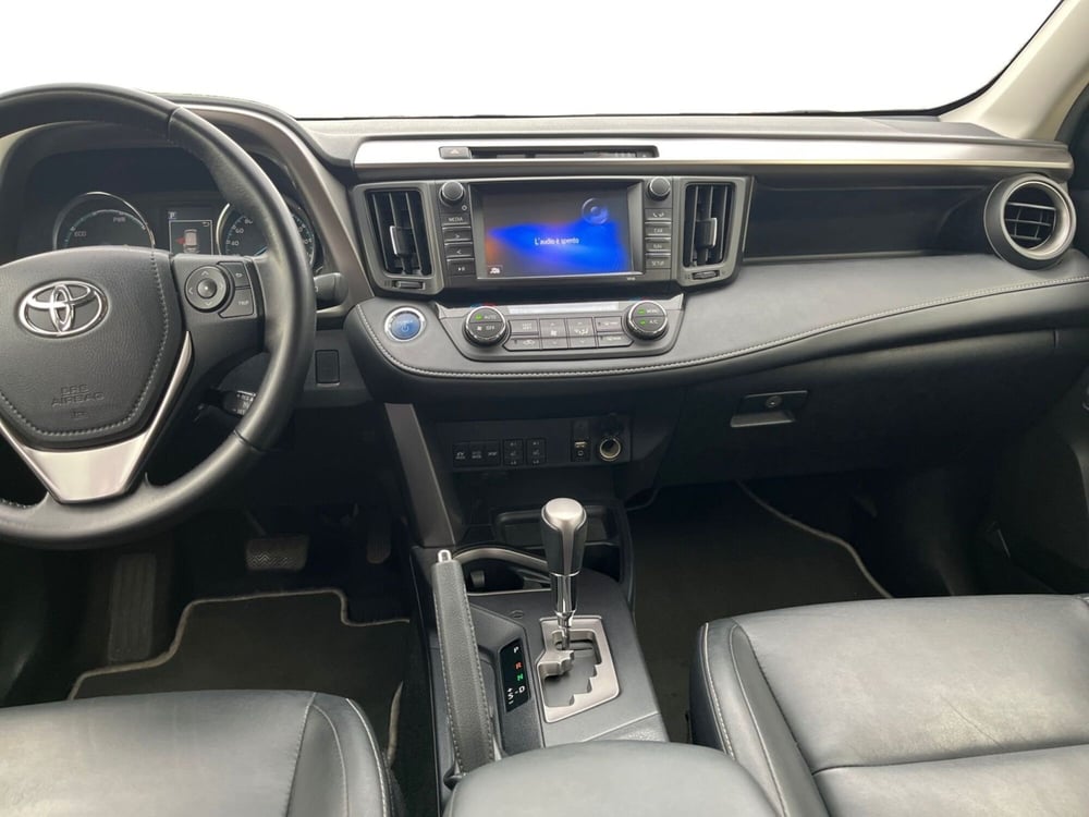 Toyota Rav4 usata a Modena (11)