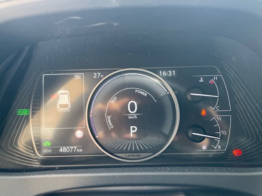 Lexus UX usata a Como (9)