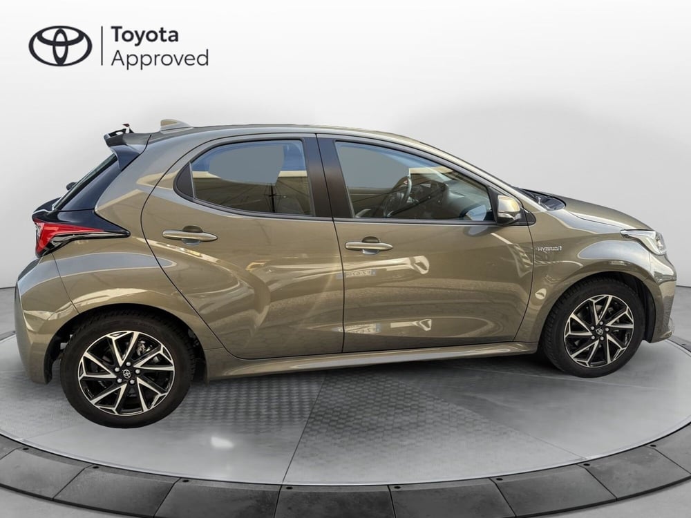 Toyota Yaris usata a Como (13)