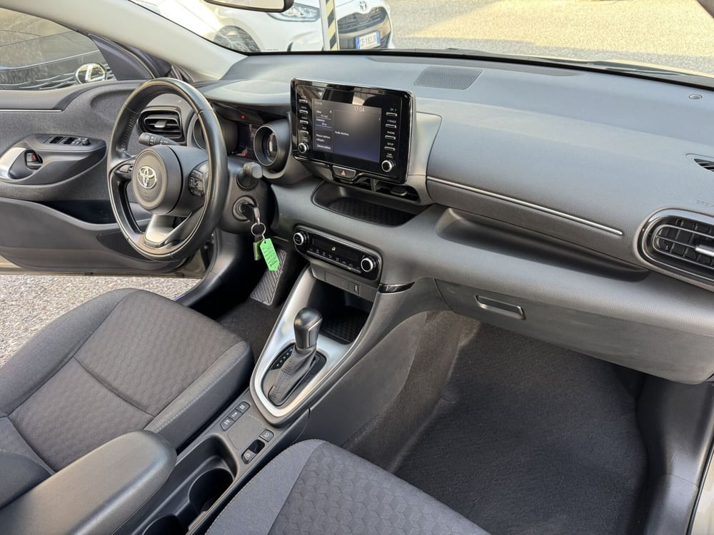 Toyota Yaris usata a Como (6)