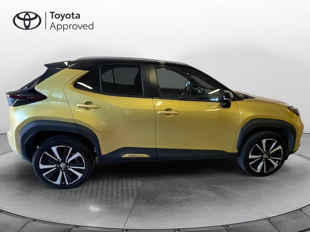 Toyota Yaris Cross usata a Como (12)