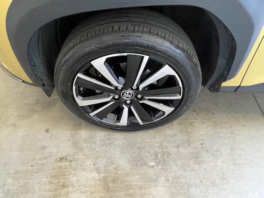 Toyota Yaris Cross usata a Como (13)