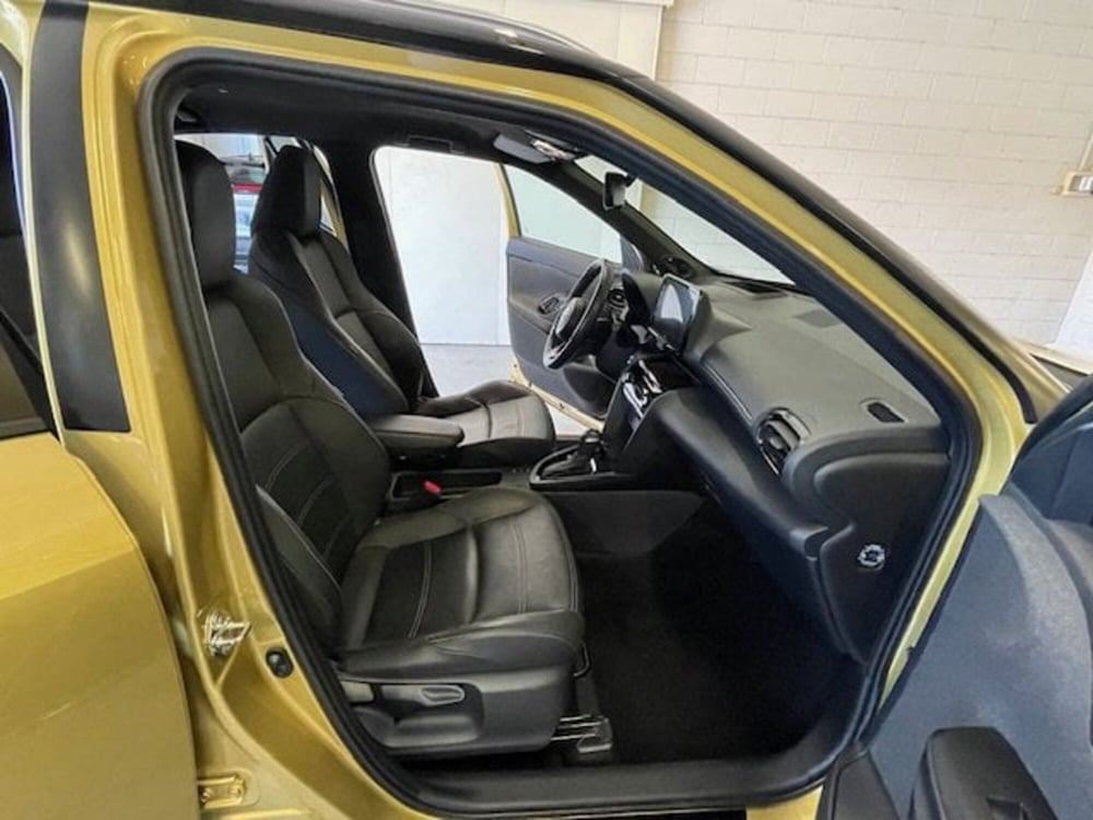Toyota Yaris Cross usata a Como (6)