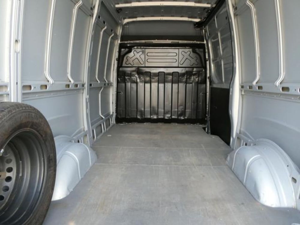 Iveco Daily Furgone usata a Brescia (5)