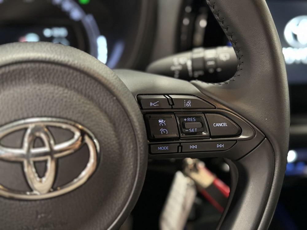 Toyota Aygo X usata a Brescia (10)