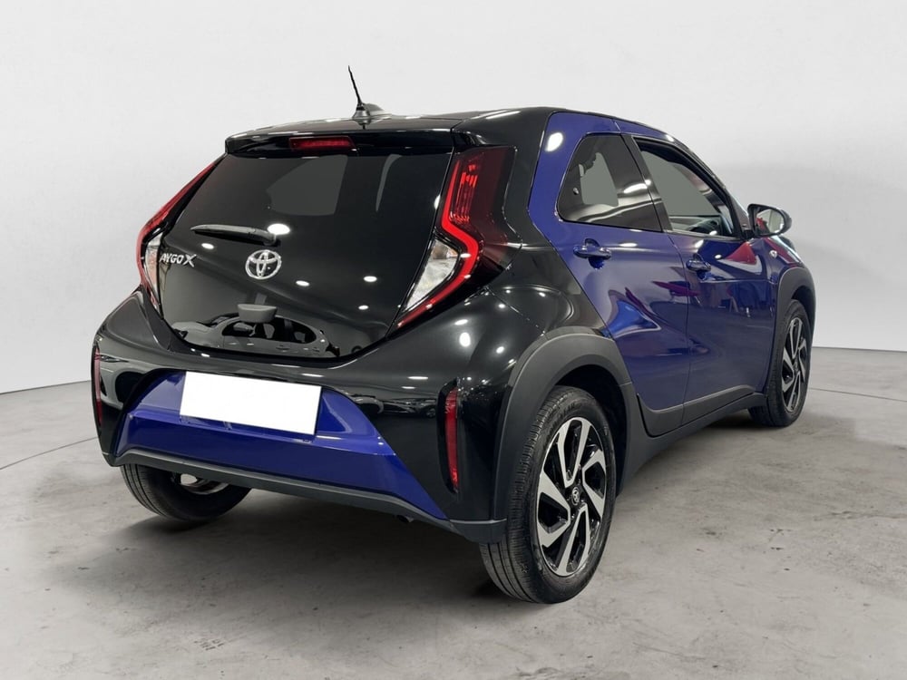 Toyota Aygo X usata a Brescia (4)