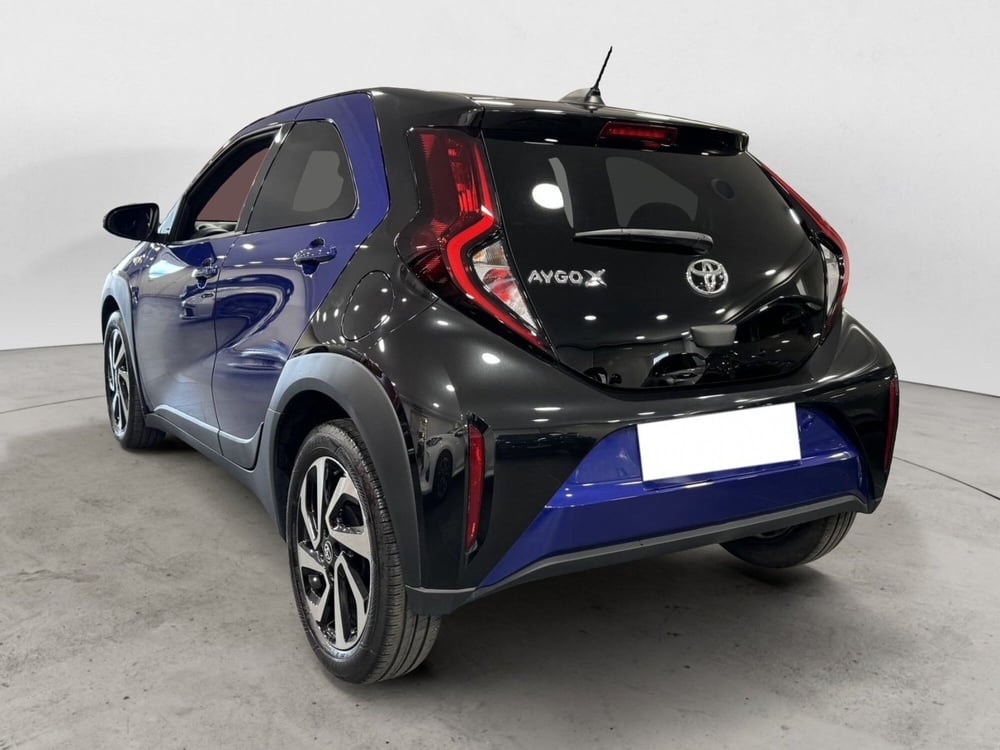 Toyota Aygo X usata a Brescia (5)