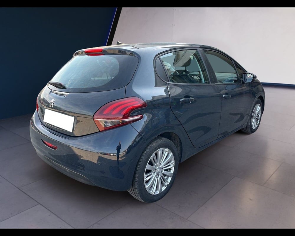 Peugeot 208 usata a Torino (10)