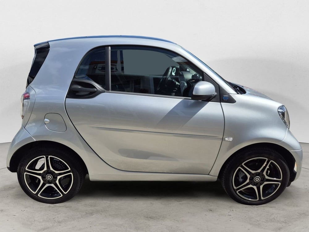 smart Fortwo usata  (5)