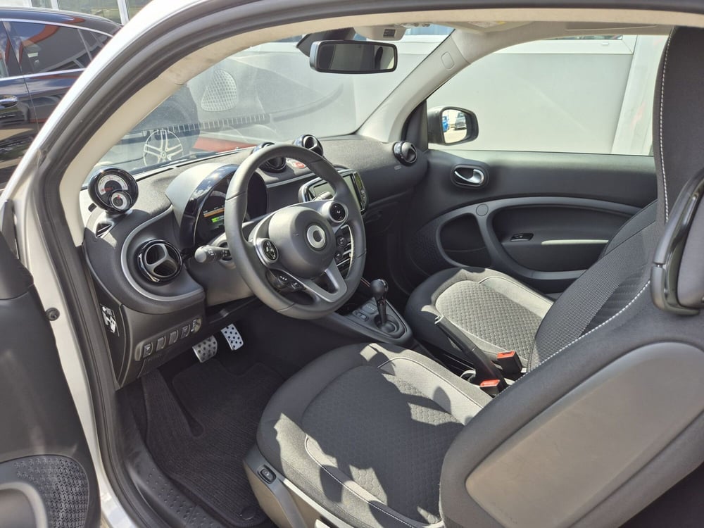 smart Fortwo usata  (6)