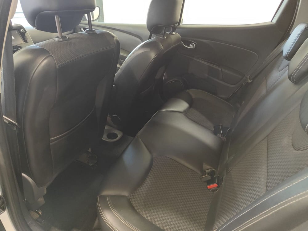 Renault Clio usata a Milano (12)