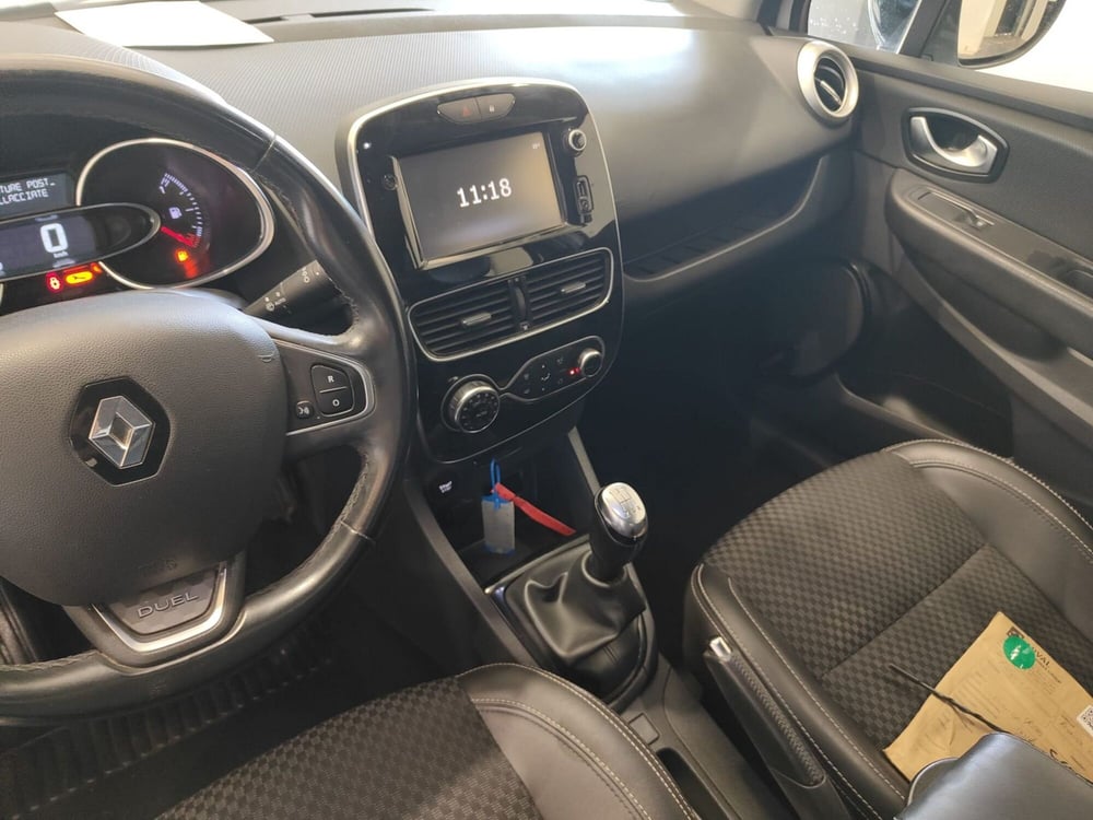 Renault Clio usata a Milano (14)