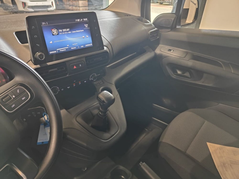 Toyota Proace City Furgone usata a Milano (15)
