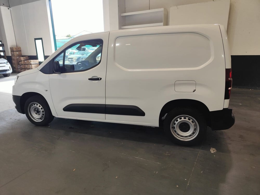 Toyota Proace City Furgone usata a Milano (4)