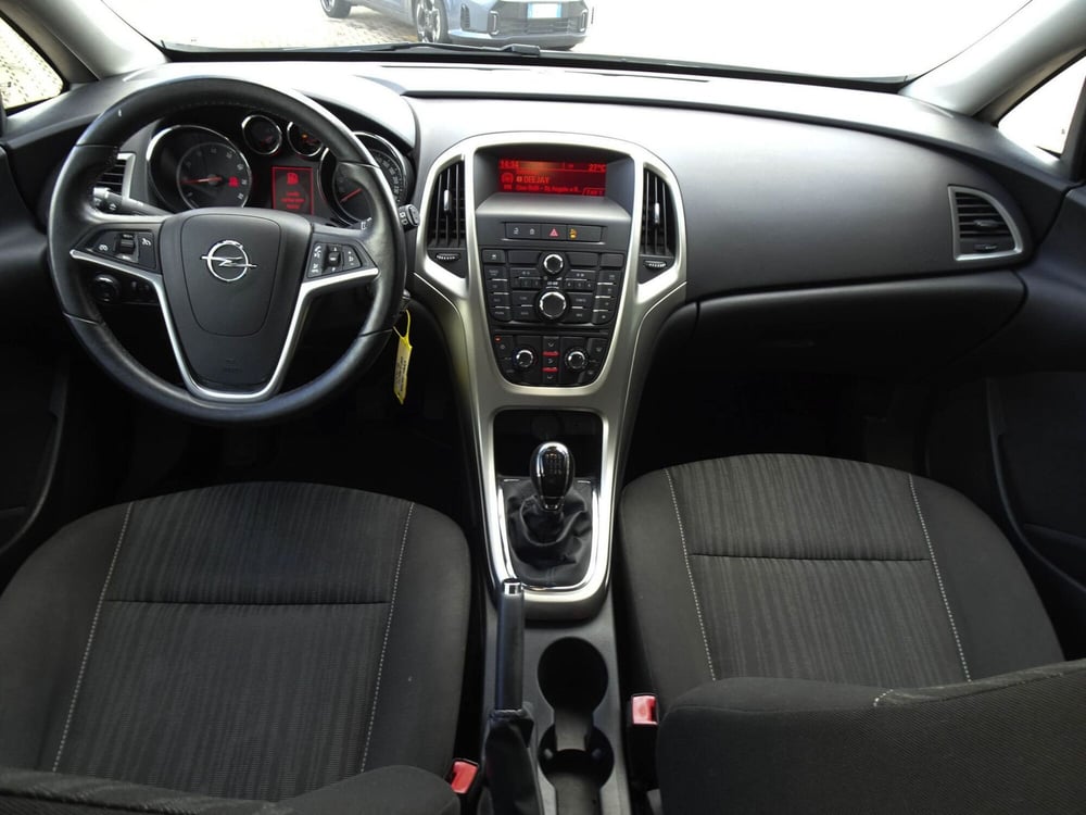 Opel Astra usata a Treviso (13)