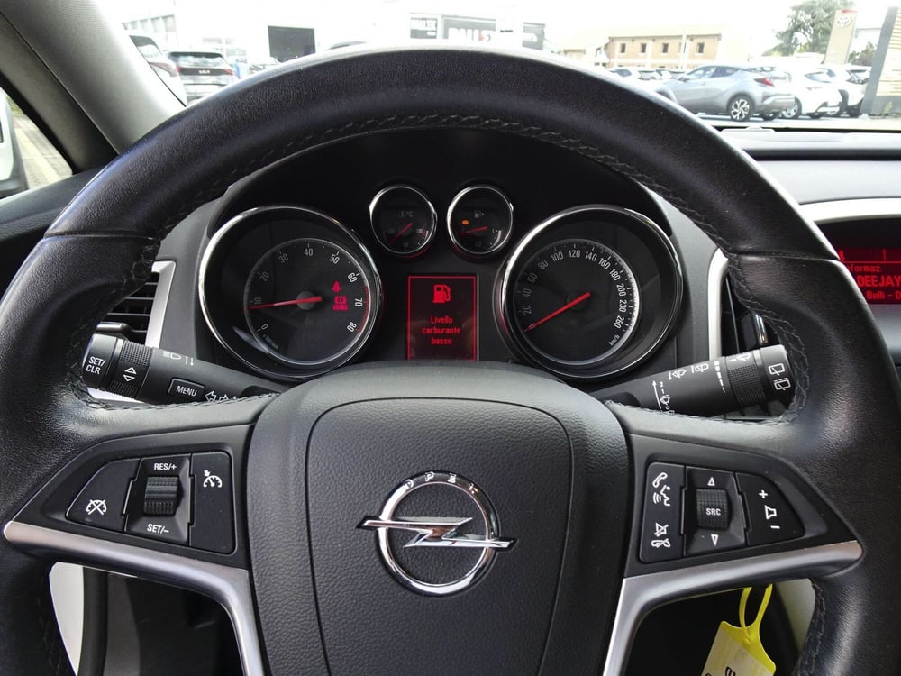 Opel Astra usata a Treviso (14)