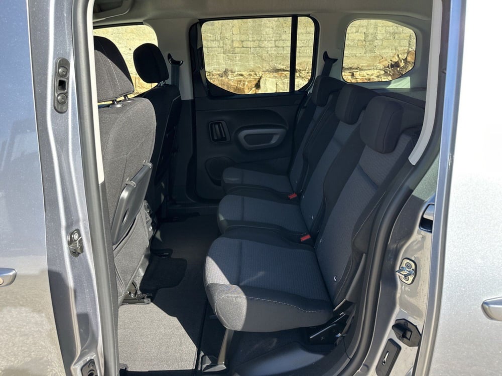 Toyota Proace City Verso nuova a Catania (7)