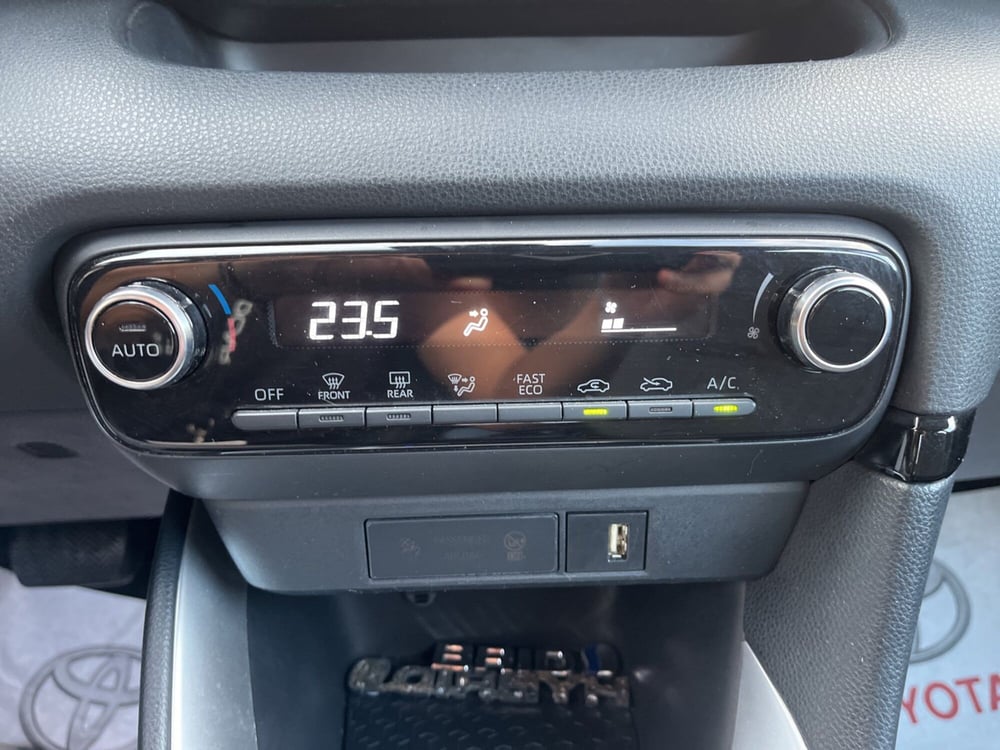 Toyota Yaris usata a Ragusa (15)