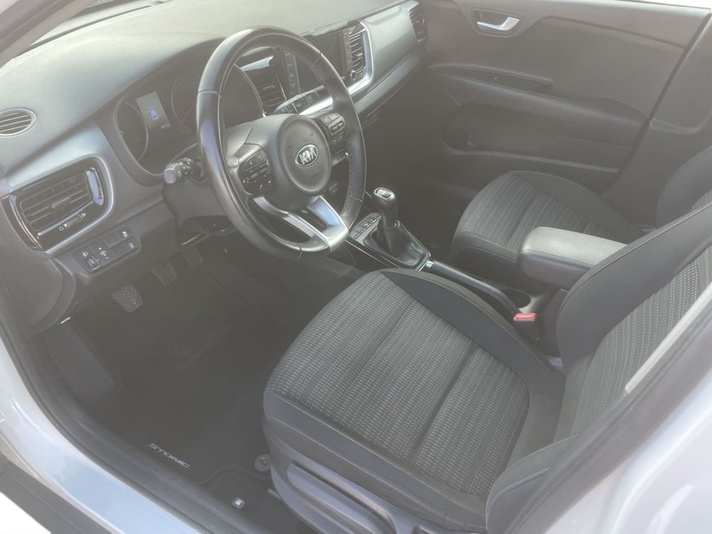 Kia Stonic usata a Pistoia (10)