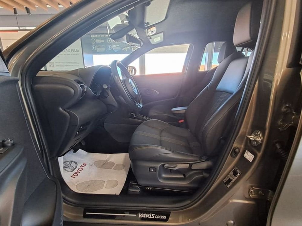 Toyota Yaris Cross usata a Cagliari (11)