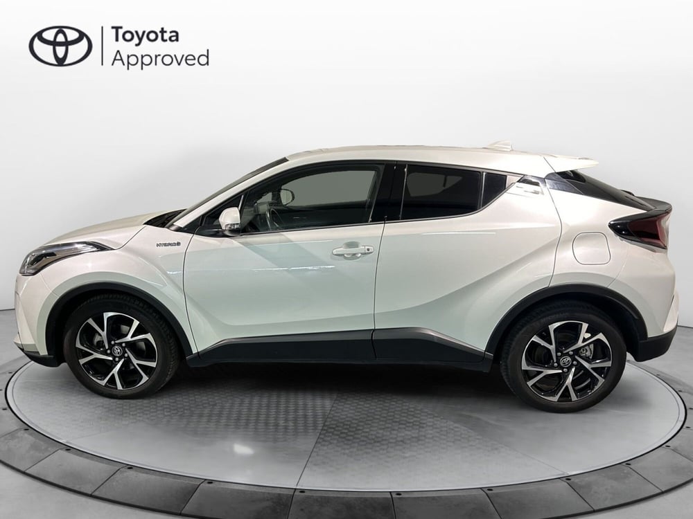 Toyota Toyota C-HR usata a Milano (3)