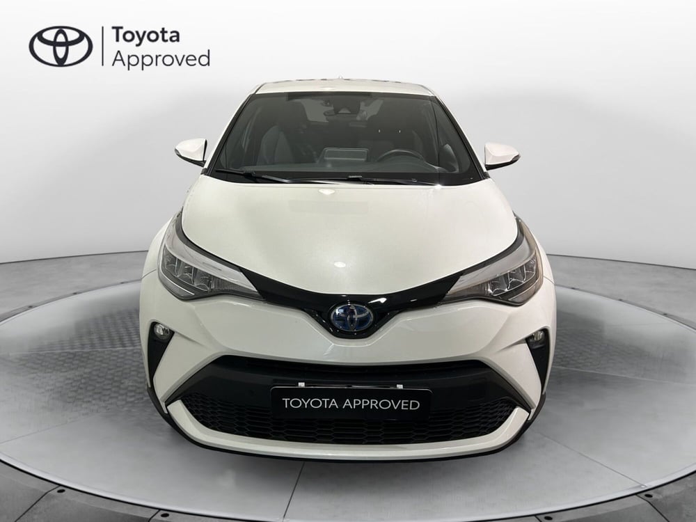 Toyota Toyota C-HR usata a Milano (5)