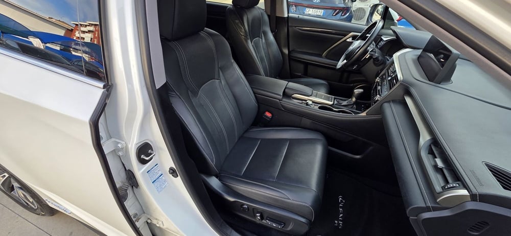 Lexus RX usata a Cremona (10)