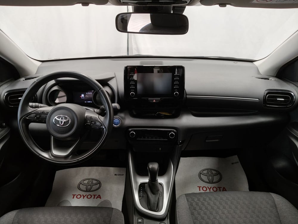 Toyota Yaris usata a Roma (9)
