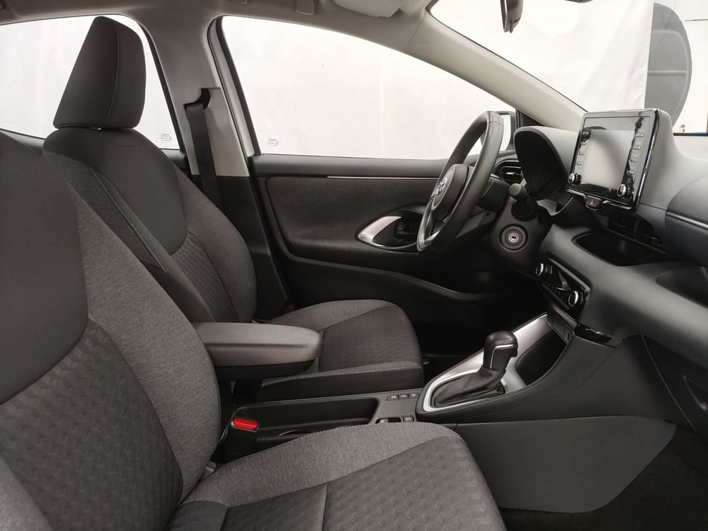 Toyota Yaris usata a Roma (6)