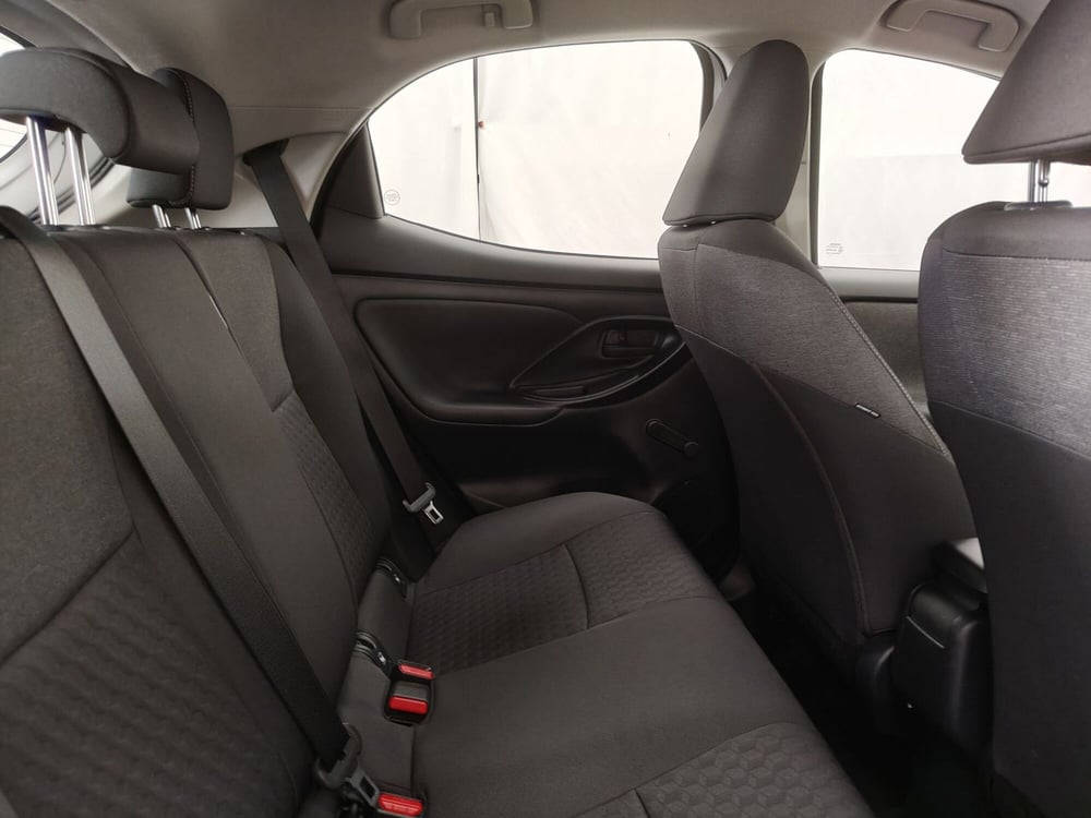 Toyota Yaris usata a Roma (8)