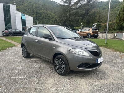 Lancia Ypsilon 0.9 TwinAir 85 CV 5 porte Metano Ecochic Gold del 2018 usata a La Spezia