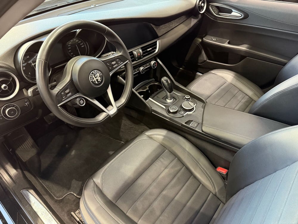 Alfa Romeo Giulia usata a Reggio Emilia (10)
