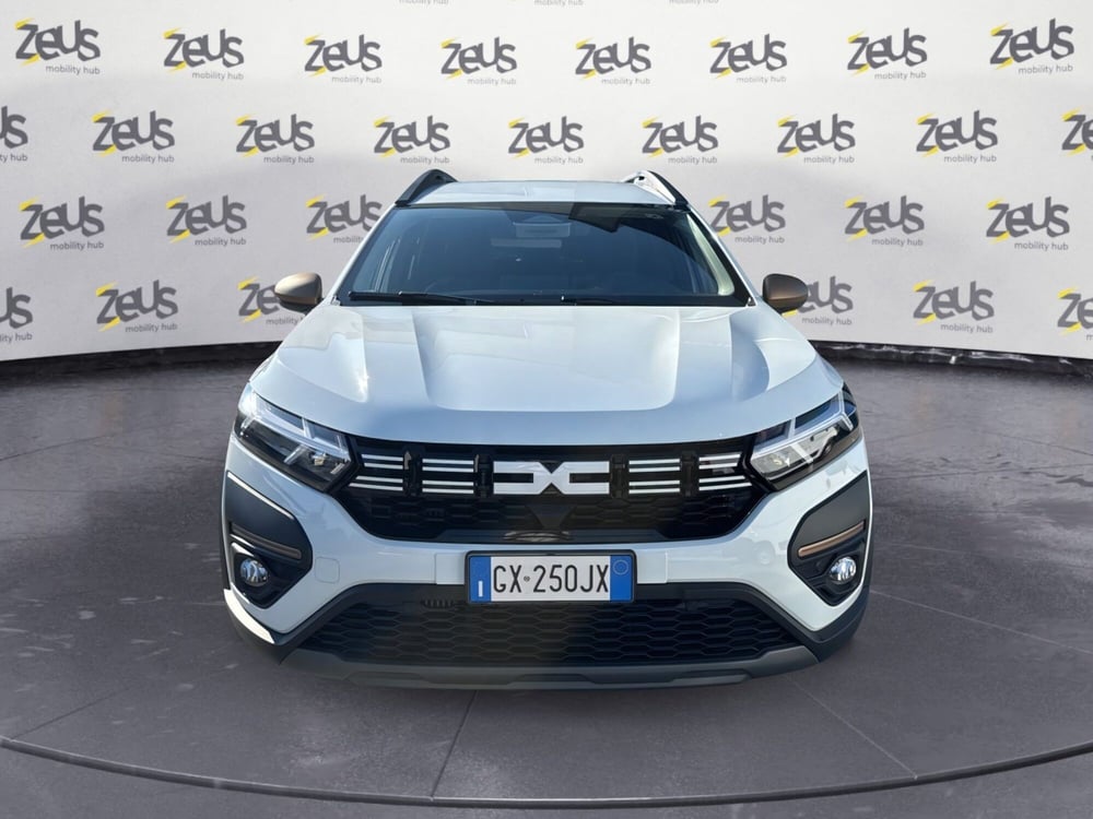 Dacia Jogger nuova a Bologna (2)