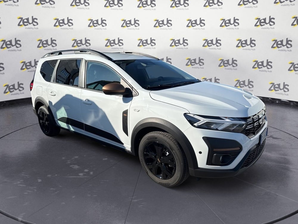 Dacia Jogger nuova a Bologna (8)