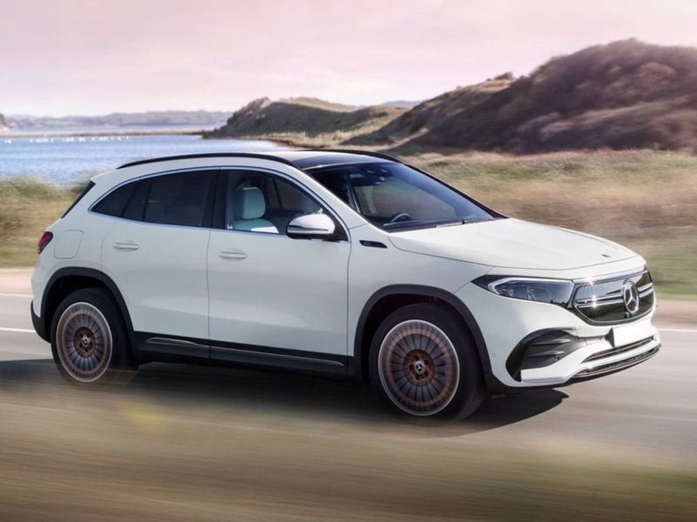 Mercedes-Benz EQA nuova a Pisa