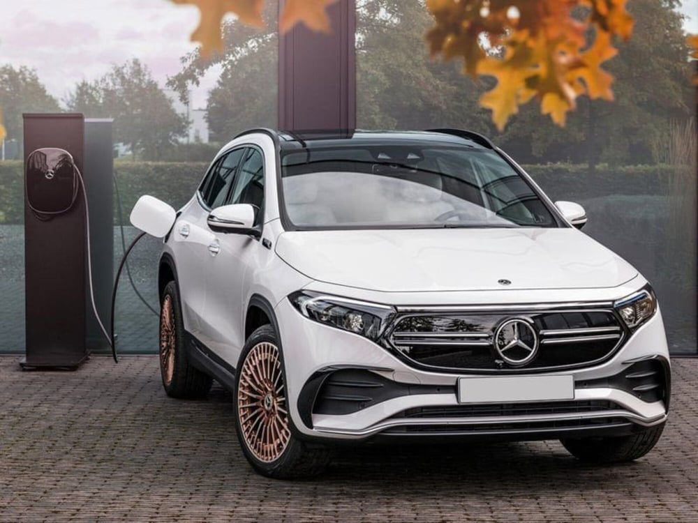 Mercedes-Benz EQA nuova a Pisa (2)