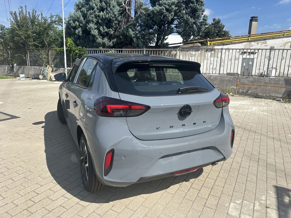Opel Corsa nuova a Milano (7)