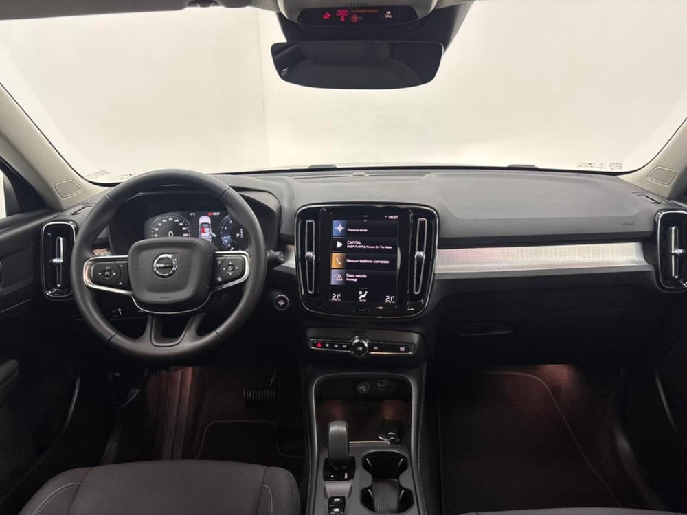 Volvo XC40 usata a Como (4)