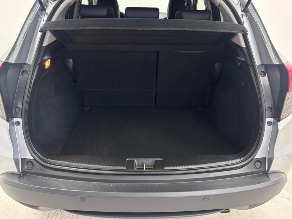 Honda HR-V usata a Como (18)