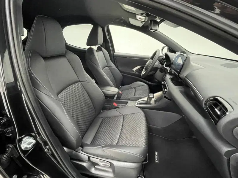 Mazda Mazda2 Hybrid usata a Como (3)