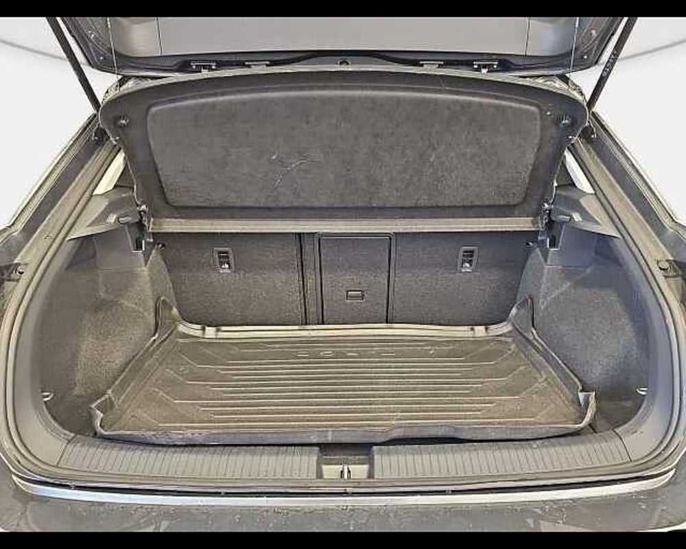 Volkswagen T-Roc usata a Roma (11)