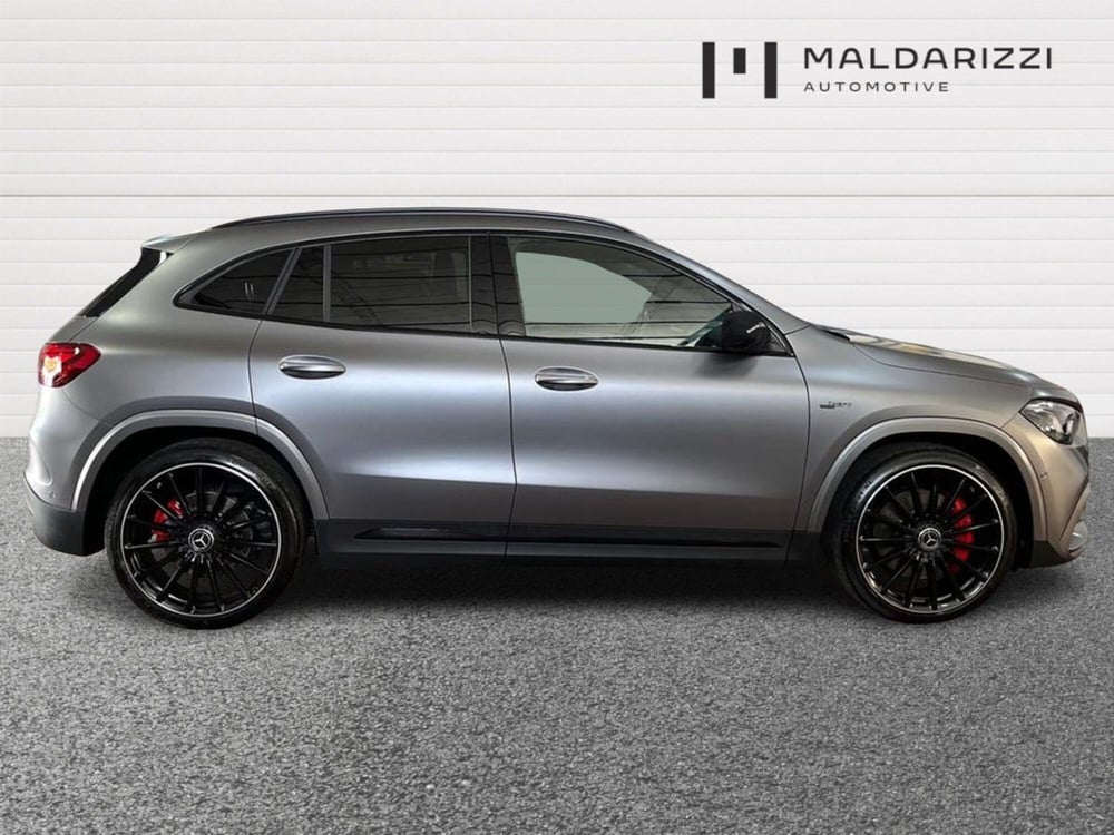 Mercedes-Benz GLA SUV usata a Bari (5)