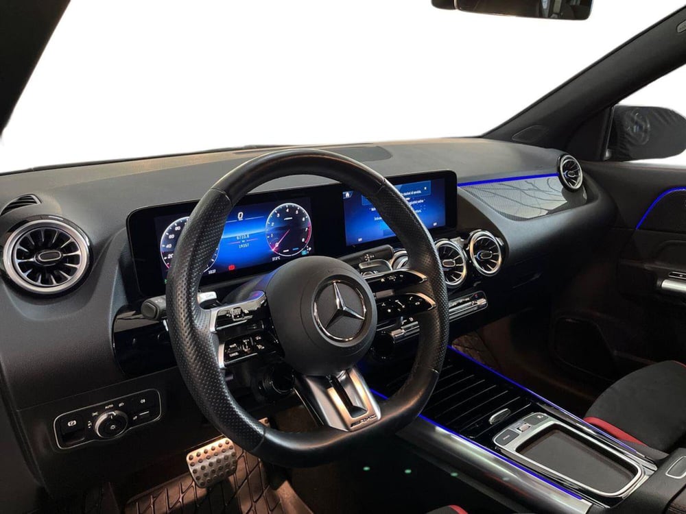 Mercedes-Benz GLA SUV usata a Bari (8)