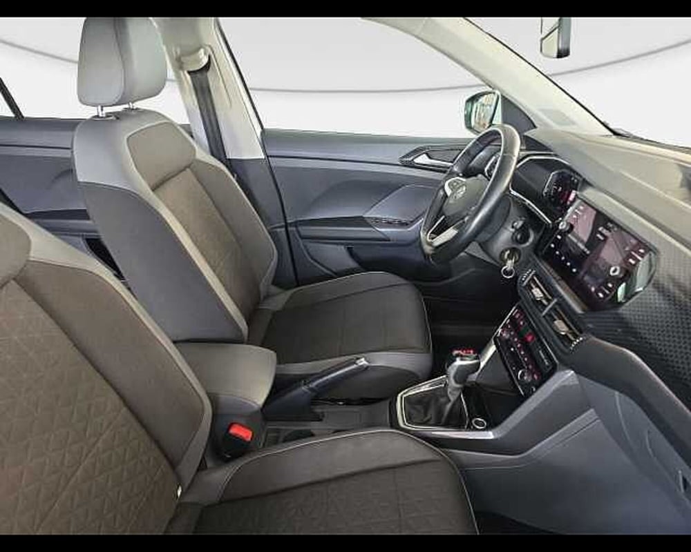 Volkswagen T-Cross usata a Roma (8)