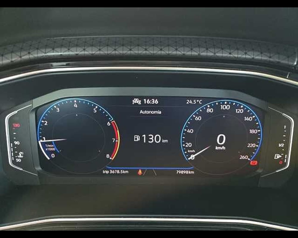 Volkswagen T-Cross usata a Roma (14)