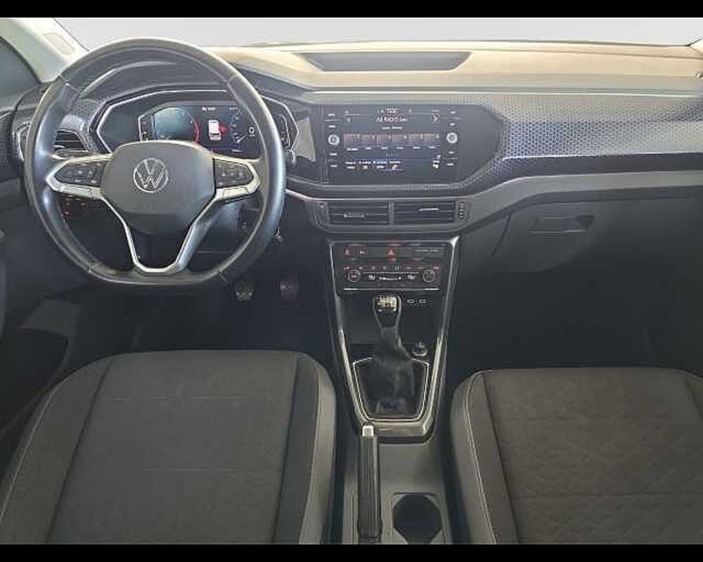 Volkswagen T-Cross usata a Roma (6)