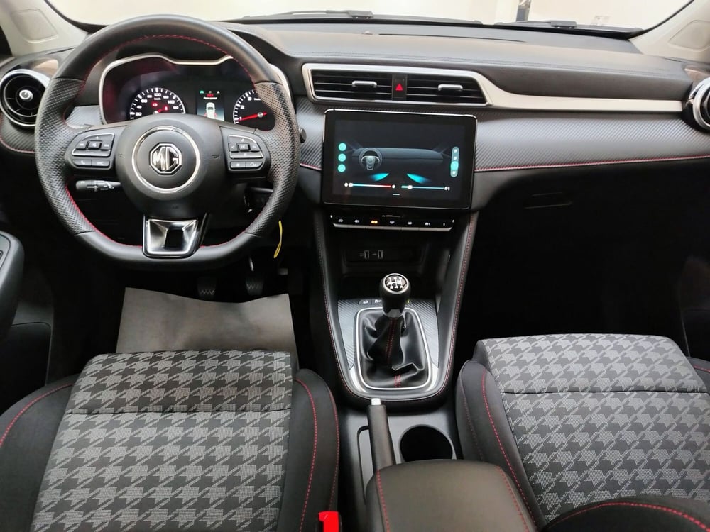 Mg ZS usata a Rovigo (8)